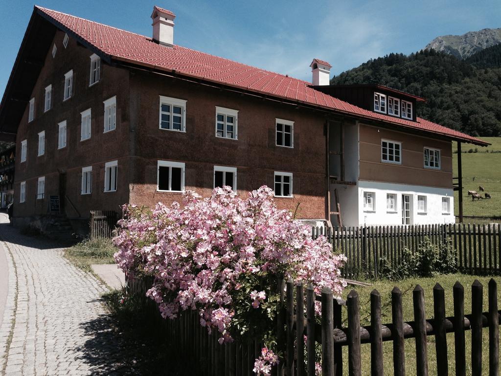 "Viktoria Apartments" - Annehmlichkeiten Von 4-Sterne Familien-Und Wellnesshotel Viktoria Koennen Mitgenutzt Werden Oberstdorf Eksteriør bilde